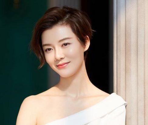 娱乐圈吃瓜猜明星,吃瓜群众猜明星，趣味横生幕后故事大揭秘